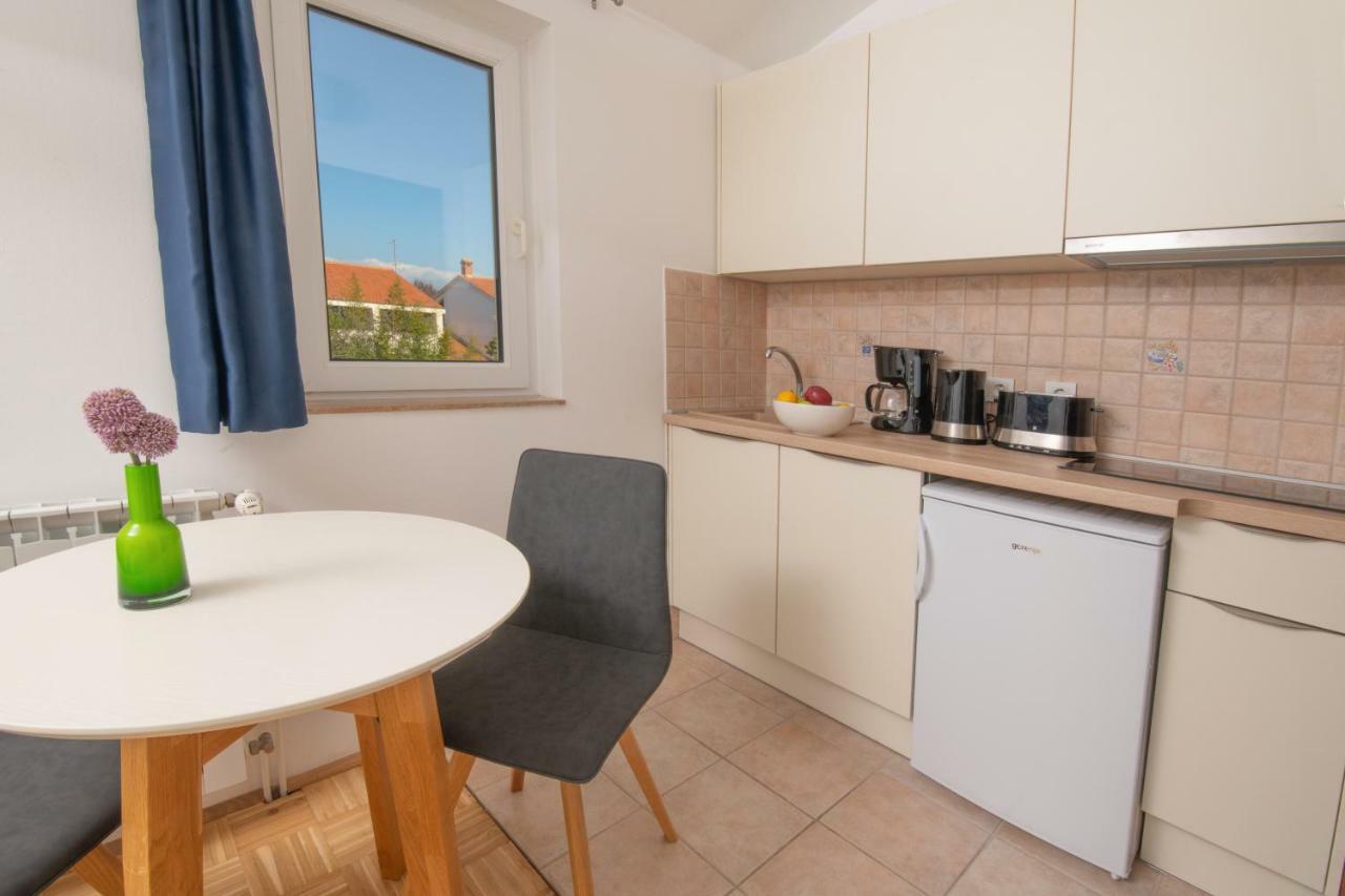Appartement Marta à Fažana Extérieur photo